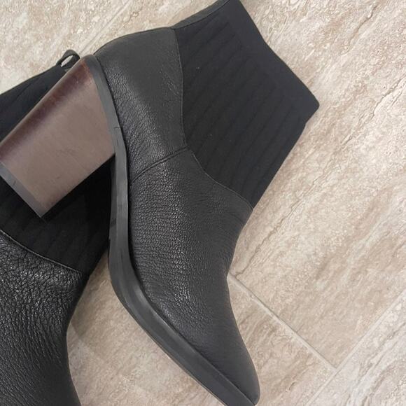 New! Kelsi Dagger sock black leather Booties sz 8 NWT - Picture 8 of 13